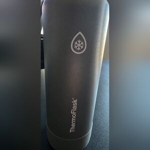 Liked new ThermoFlask Stainless Steel 40 Oz Water Bottle -Gray